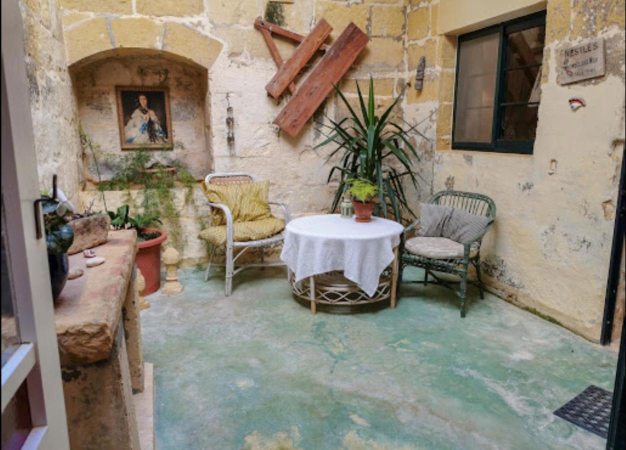 Peaceful Farmhouse Stay With Cozy Yard Арб Экстерьер фото